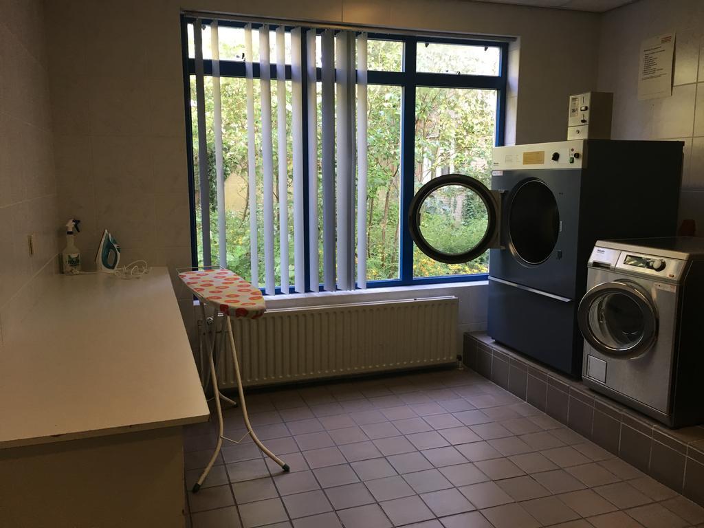 Appartement Ut & Thus, Resort Amelander Kaap Hollum  Exterior foto