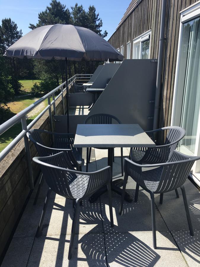 Appartement Ut & Thus, Resort Amelander Kaap Hollum  Exterior foto