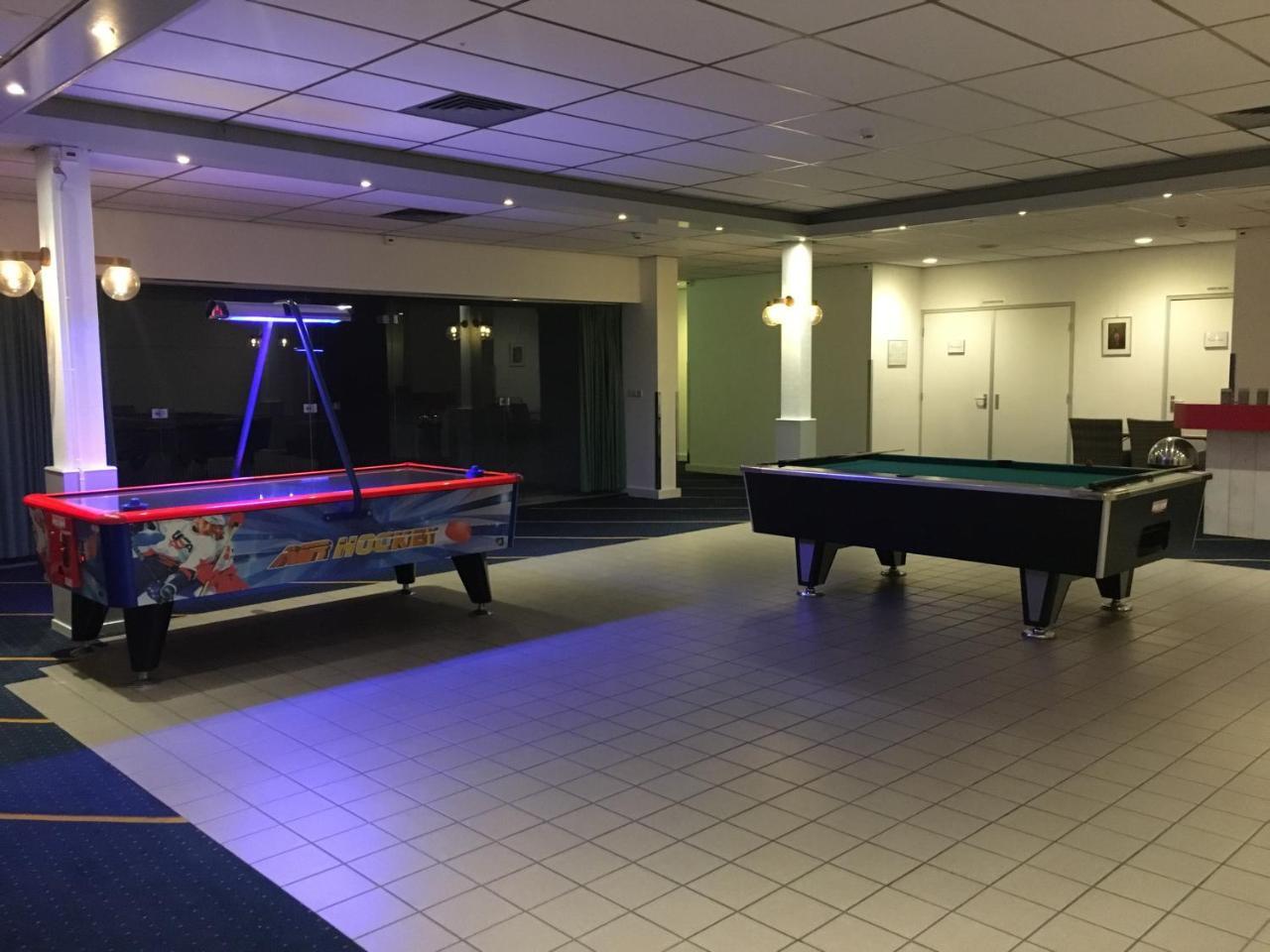 Appartement Ut & Thus, Resort Amelander Kaap Hollum  Exterior foto
