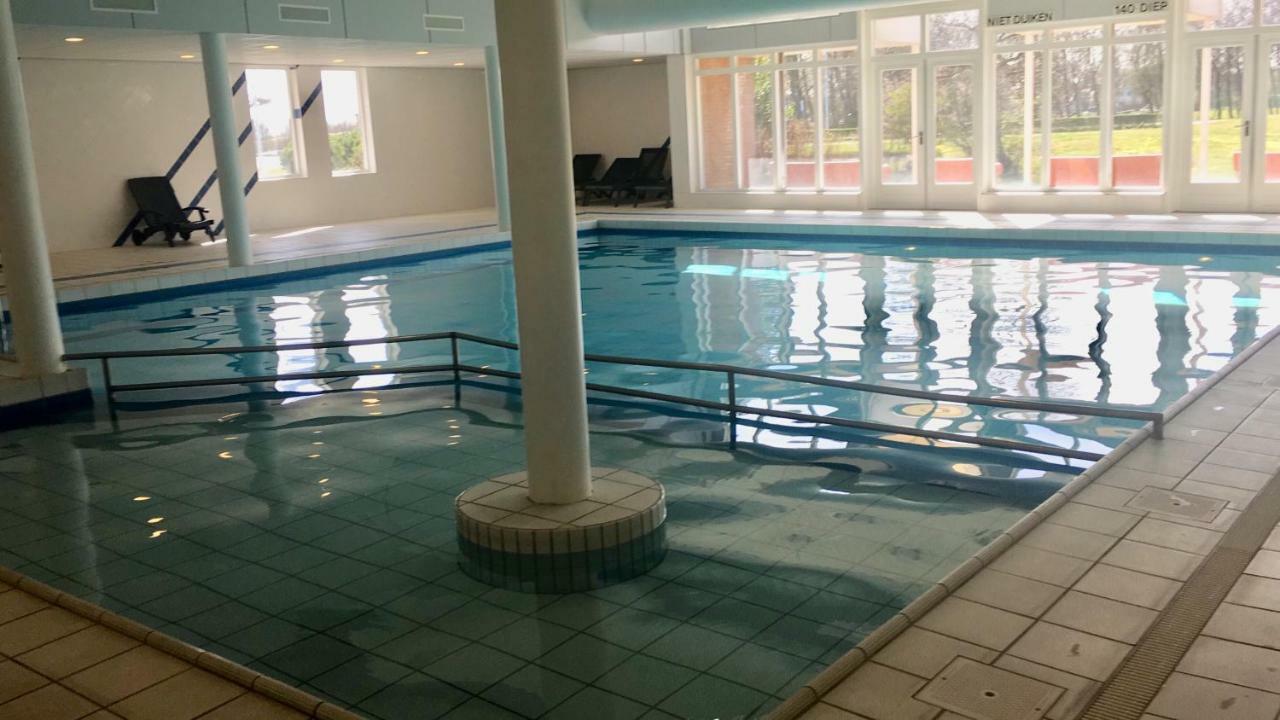 Appartement Ut & Thus, Resort Amelander Kaap Hollum  Exterior foto